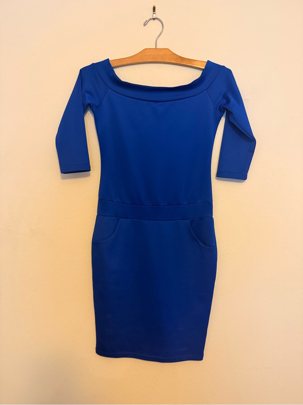 Off-Shoulder Midi Dress in Royal Blue